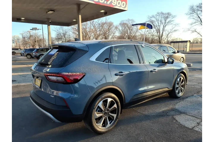 $28851 : Ford Escape Hybrid 2023 Plat image 3