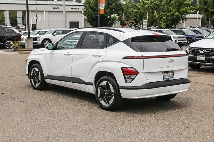 $22792 : Hyundai KONA Electric 2024 S image 8