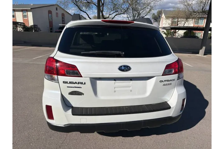 $8995 : 2011 Outback image 9