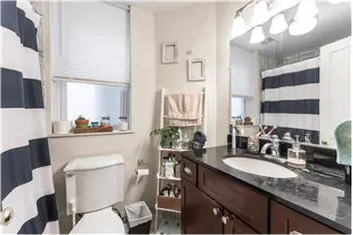 $3895 : Rental property with 3 bedro image 8