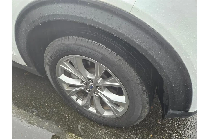 $36999 : Ford Explorer 2023 AWD Limit image 4