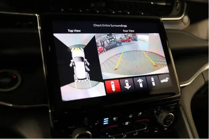 $32895 : Jeep Grand Cherokee 2023 4x4 image 9