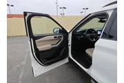 $28531 : Ford Explorer 2023 XLT 4dr S thumbnail