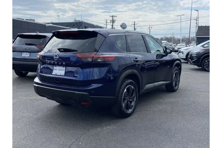 $19487 : Nissan Rogue 2025 AWD SV 4dr image 4