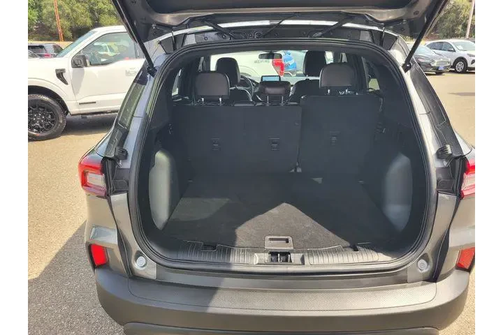 $25538 : Ford Escape 2025 AWD ST-Line image 8