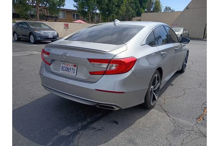 $15800 : 2018 HONDA ACCORD SPORT image 3