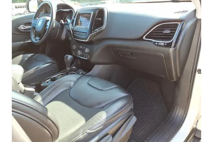 $15695 : Jeep Cherokee 2019 4x4 Latit image 10