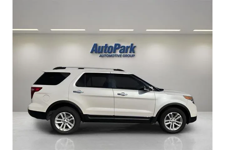 $14500 : Ford Explorer 2015 AWD XLT 4 image 8