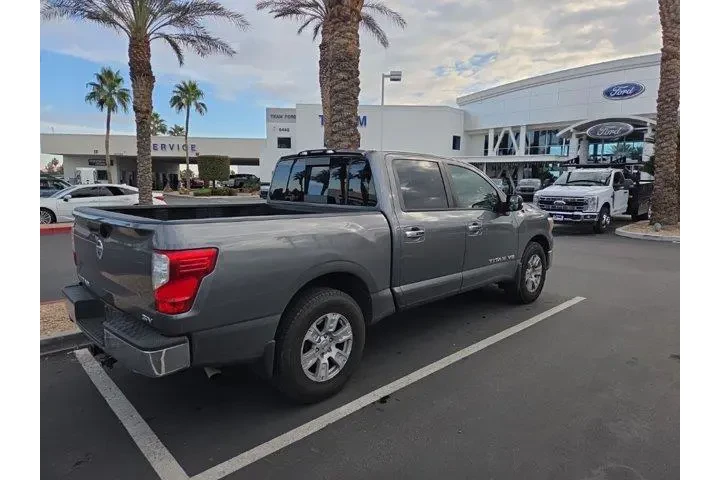 $24506 : Nissan Titan 2019 4x2 S 4dr image 3