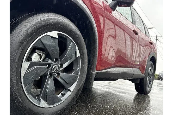 $24745 : Nissan Rogue 2025 AWD SV 4dr image 9