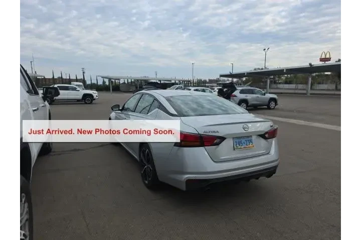$20900 : Nissan Altima 2024 2.5 SR 4d image 4
