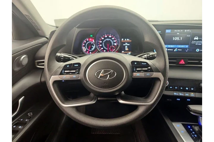 $19998 : Hyundai ELANTRA 2023 SEL 4dr image 10