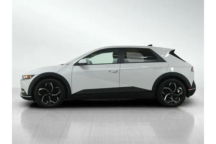 $27998 : Hyundai IONIQ 5 2023 AWD SEL image 2