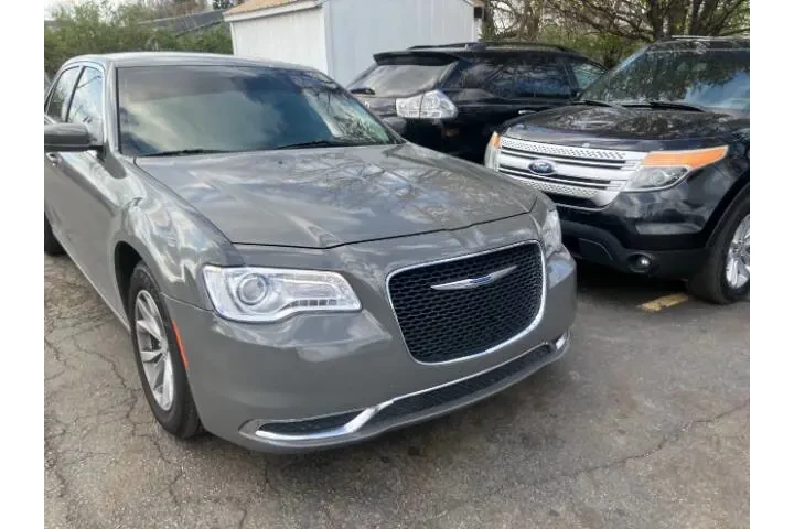 $13500 : 2018 300 Touring image 6