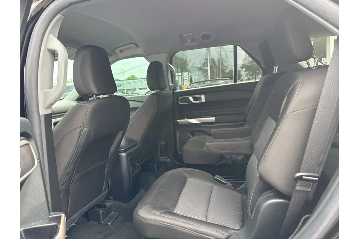 $31500 : Ford Explorer 2023 AWD XLT 4 image 5
