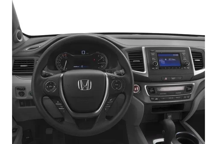 $15472 : Honda Pilot 2017 LX 4dr SUV image 7