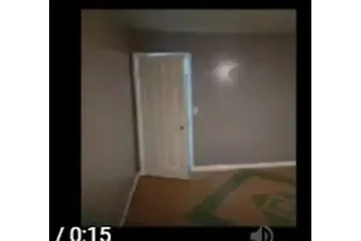 L.A. RENTO CUARTO image 4