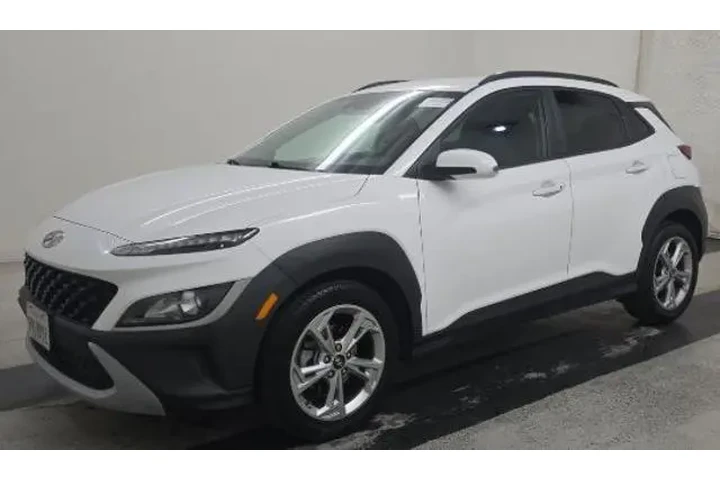 $15800 : Hyundai KONA 2022 SEL 4dr Cr image 1