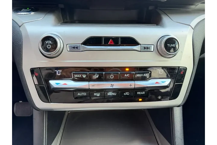 $25000 : Ford Explorer 2021 XLT 4dr S image 7