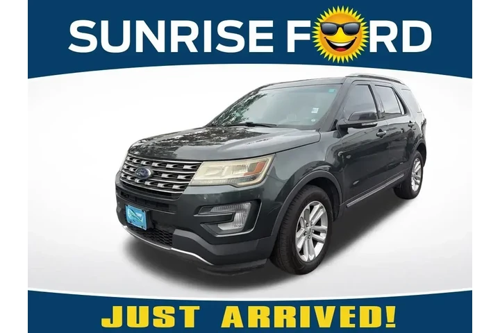 $10079 : Ford Explorer 2016 XLT 4dr S image 1