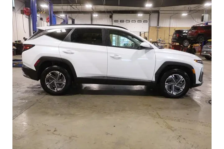 $24977 : Hyundai TUCSON Hybrid 2025 A image 10