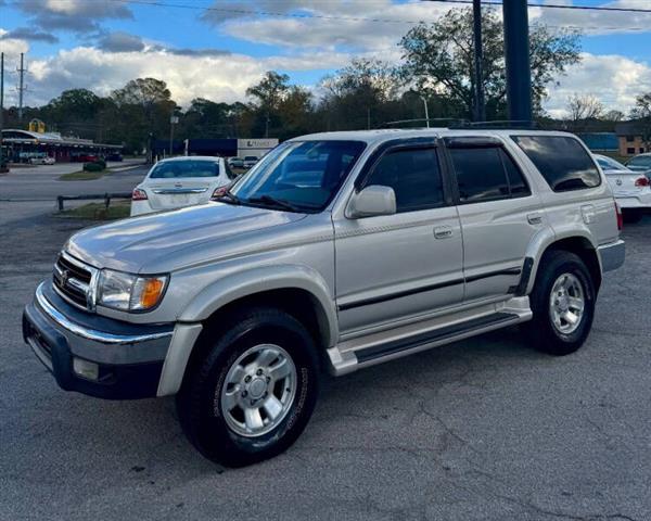 $4200 : 2000 4Runner SR5 image 10