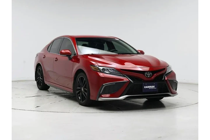 $31998 : Toyota Camry 2024 XSE 4dr Se image 1