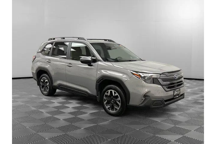 $28788 : Subaru Forester 2025 AWD Pre image 7