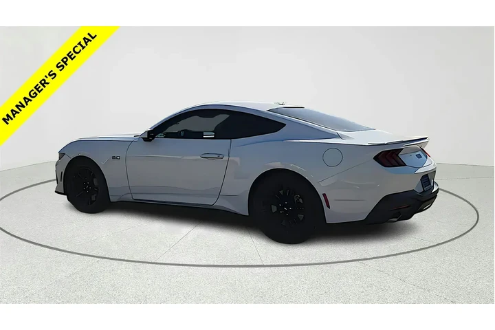 $38540 : Ford Mustang 2025 GT 2dr Fas image 5