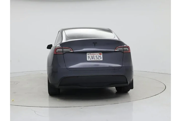 $37998 : Tesla Model Y 2023 AWD Long image 4