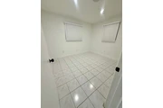 $900 : Esta hermosa casa renovada thumbnail