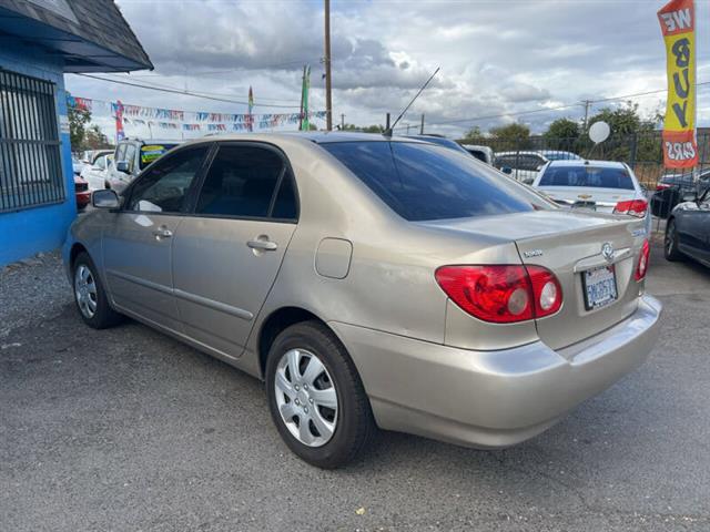 $6599 : 2005 Corolla LE image 9