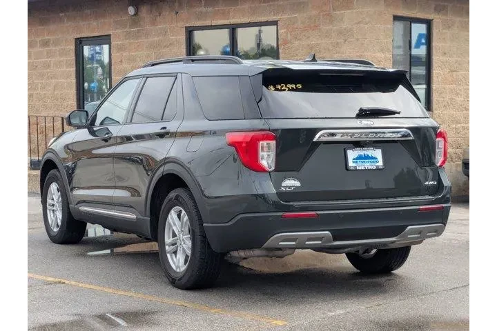 $32555 : Ford Explorer 2023 AWD XLT 4 image 6