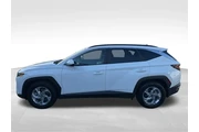 $23649 : Hyundai TUCSON 2024 SEL Flee thumbnail