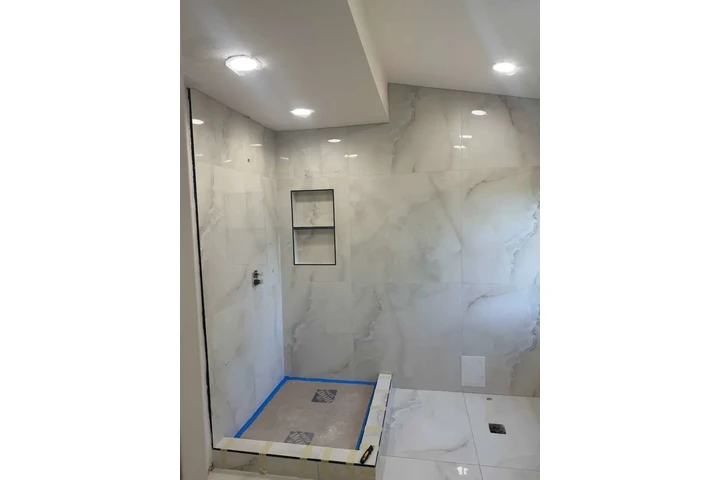 Villalobos Remodeling image 2