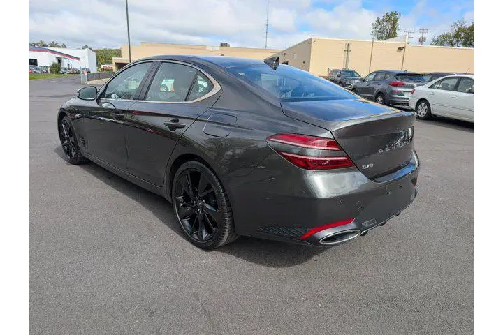 $37944 : Genesis G70 2023 3.3T Standa image 4