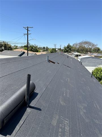 Roofing pro service image 3