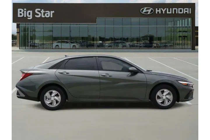 $22913 : Hyundai ELANTRA 2026 SE 4dr image 5
