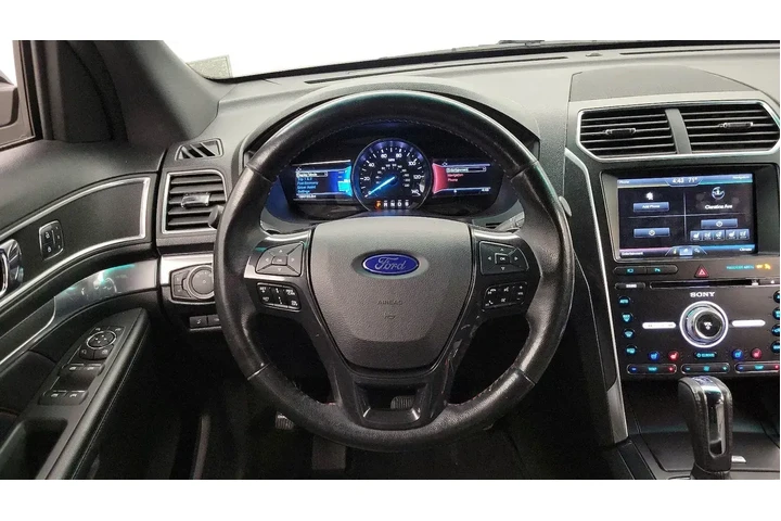$18998 : Ford Explorer 2016 AWD Sport image 10