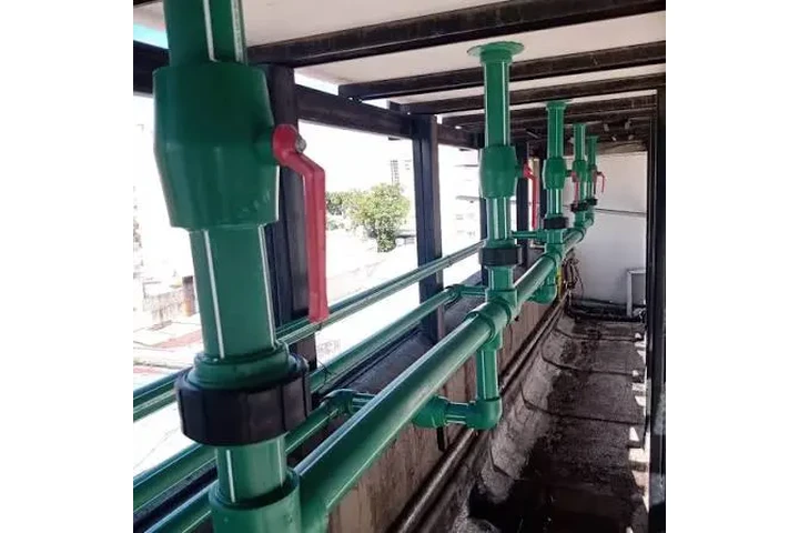Servicio de plomeria image 3