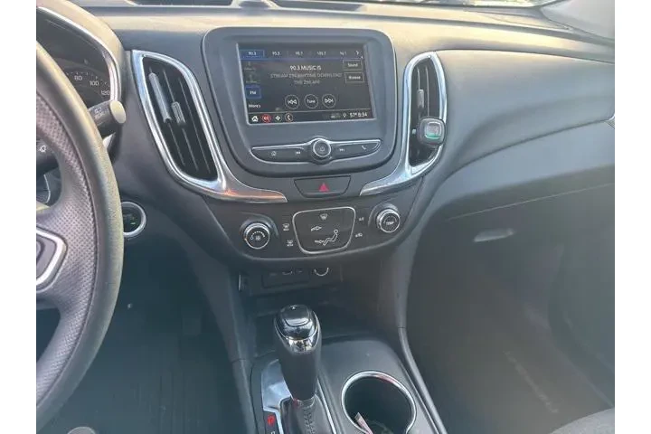 $13990 : Chevrolet Equinox 2019 LT 4d image 8