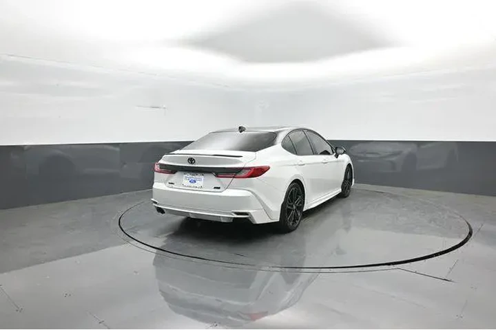 $34202 : Toyota Camry 2025 SE 4dr Sed image 7