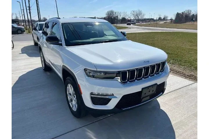 $30000 : Jeep Grand Cherokee 2023 4x4 image 5