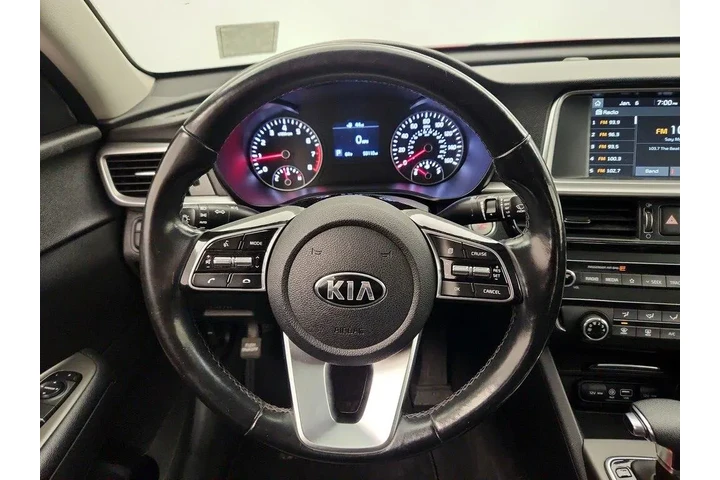 $16998 : Kia Optima 2020 S 4dr Sedan image 10