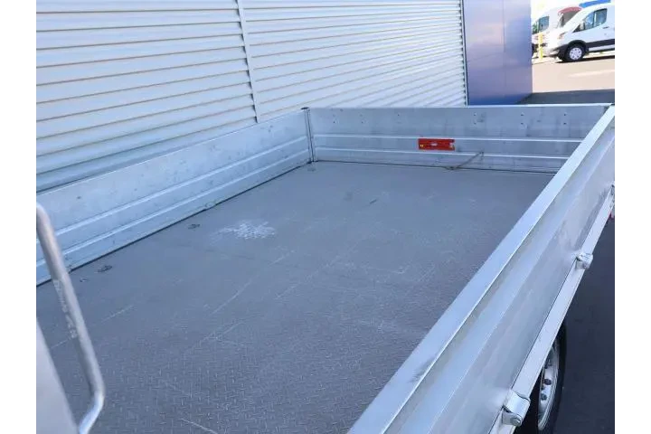 $17975 : Ford Transit 2018 250 2dr 13 image 6