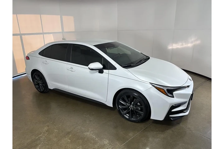 $25000 : 2024 Corolla SE image 9