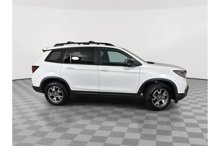 $26997 : 2022 Passport TrailSport image 7