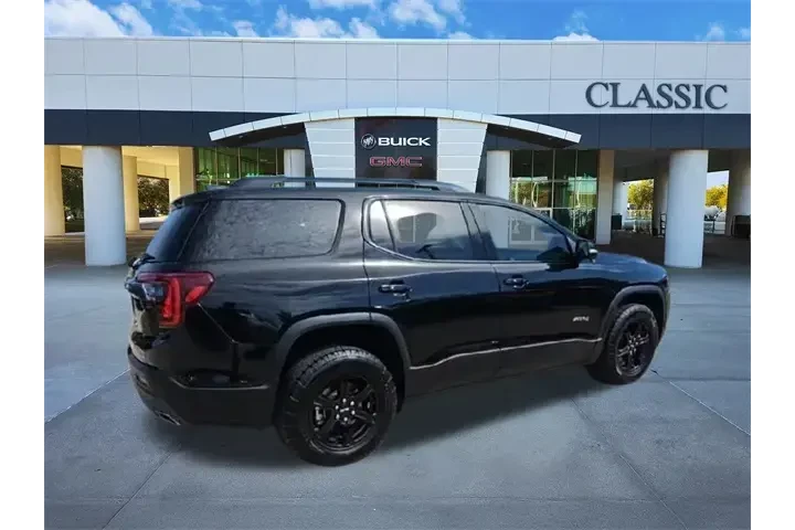 $32987 : GMC Acadia 2023 4x4 AT4 4dr image 8