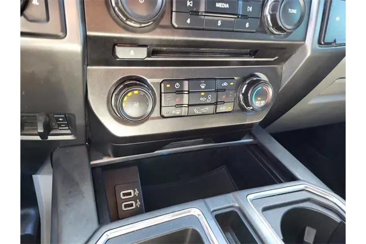 $21000 : Ford F-150 2018 4x4 XLT 4dr image 9