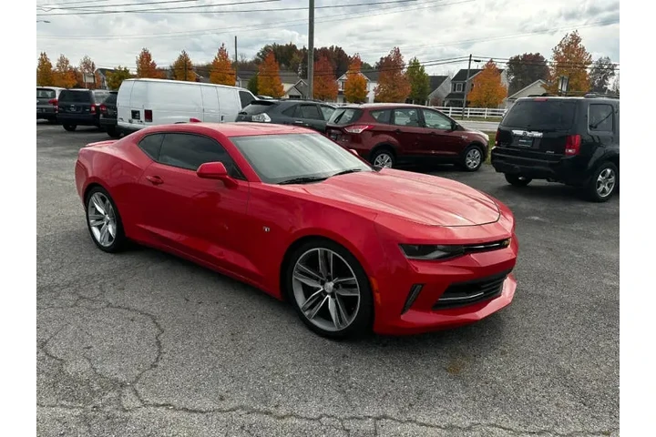 2017 Camaro LT image 1